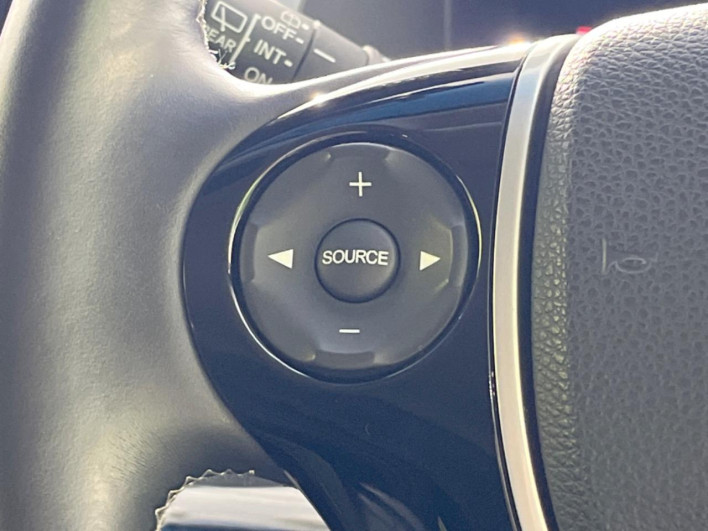 2016 Honda Odyssey DBA-RC1 (UW-69f2a532ef7b9)[25]