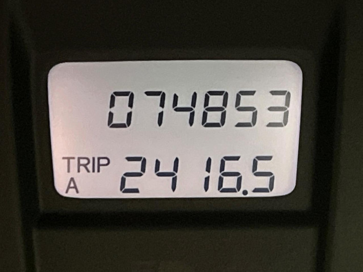 2009 Honda Stream DBA-RN7 (UW-69f2a53479519)[2]