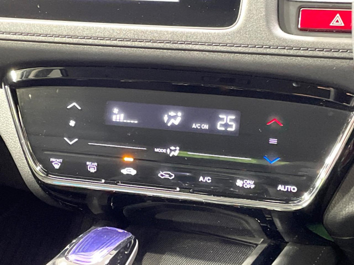 2014 Honda VEZEL DAA-RU3 (UW-69f2a5370ba4f)[18]