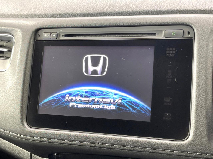 2014 Honda VEZEL DAA-RU3 (UW-69f2a5370ba4f)[17]