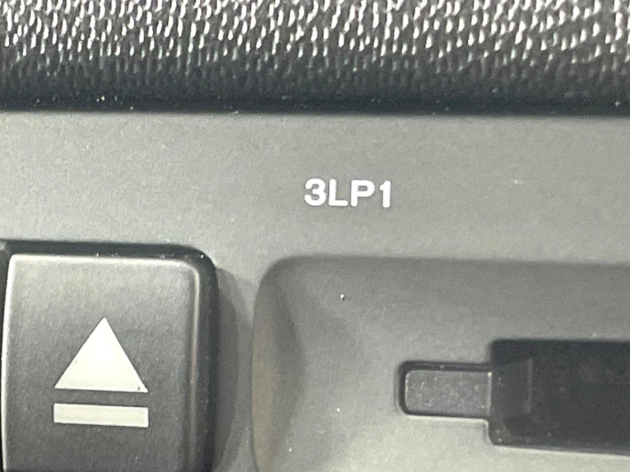 2014 Honda VEZEL DAA-RU3 (UW-69f2a5370ba4f)[16]