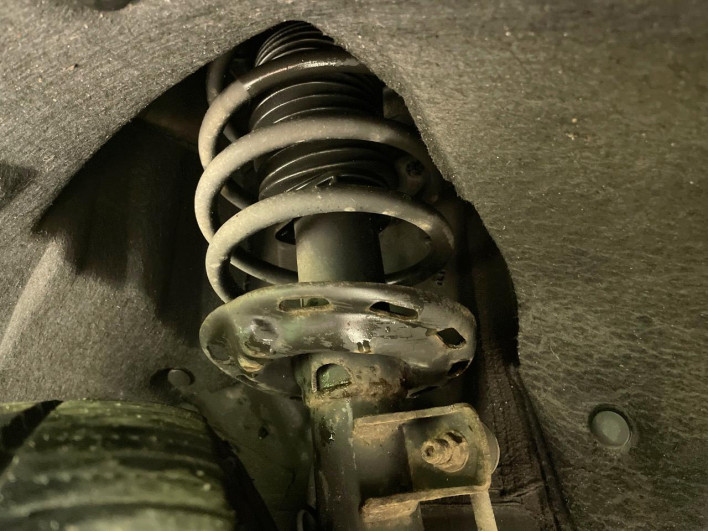 2014 Honda VEZEL DAA-RU3 (UW-69f2a5370ba4f)[12]