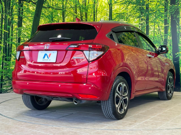 2015 Honda VEZEL DAA-RU3 (UW-69f2a53732f2e)[8]