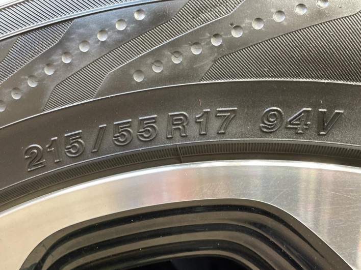 2015 Honda VEZEL DAA-RU3 (UW-69f2a53732f2e)[19]