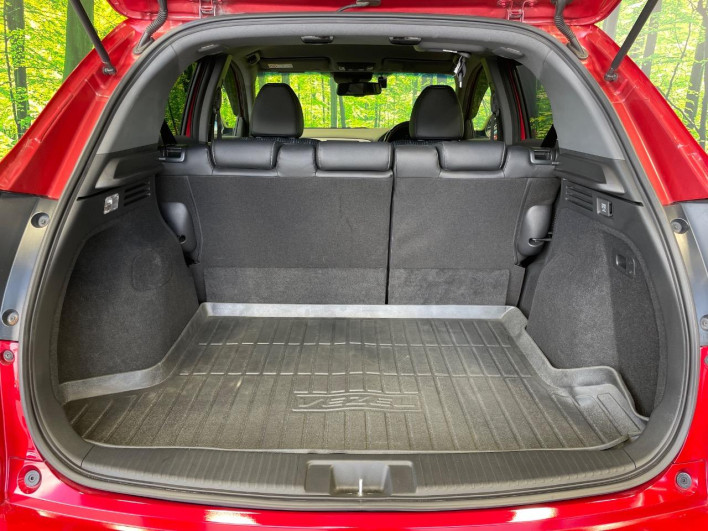 2015 Honda VEZEL DAA-RU3 (UW-69f2a53732f2e)[28]