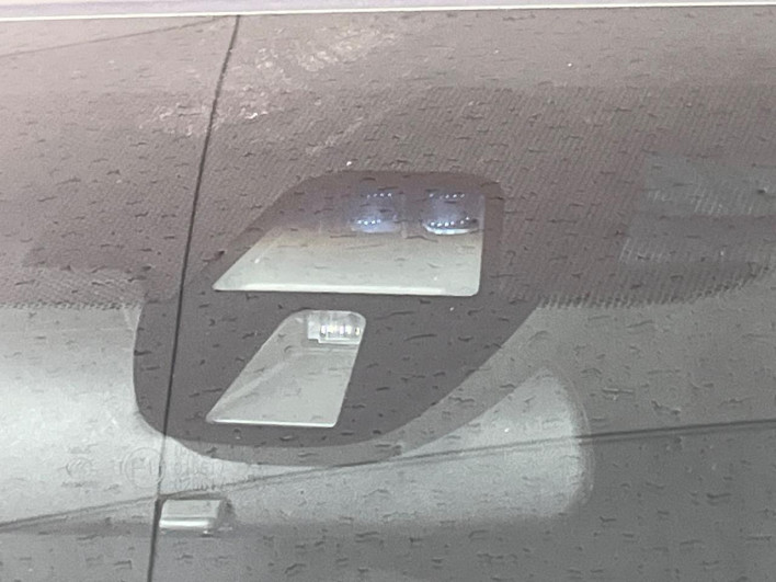 2016 Honda VEZEL DAA-RU3 (UW-69f2a53742f43)[15]