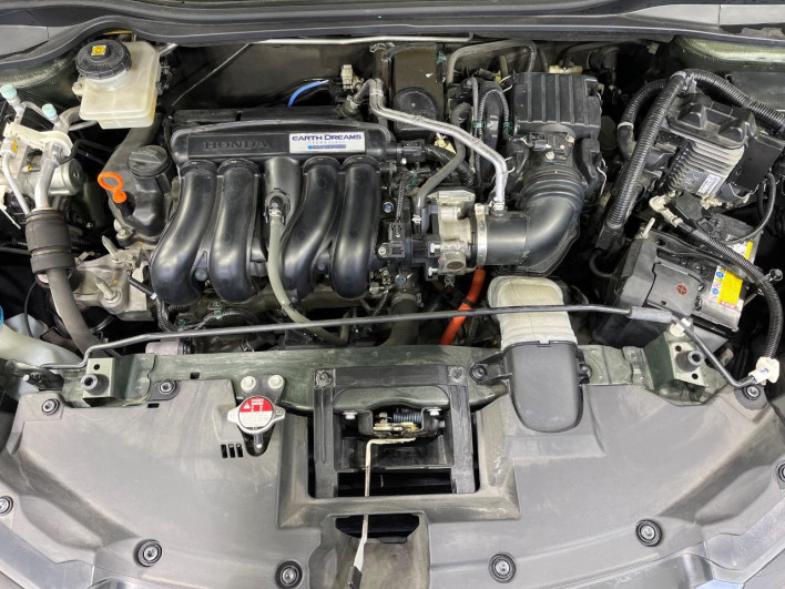 2016 Honda VEZEL DAA-RU3 (UW-69f2a53742f43)[8]