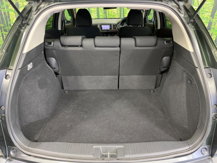 2016 Honda VEZEL DAA-RU3 (UW-69f2a53742f43)[22]