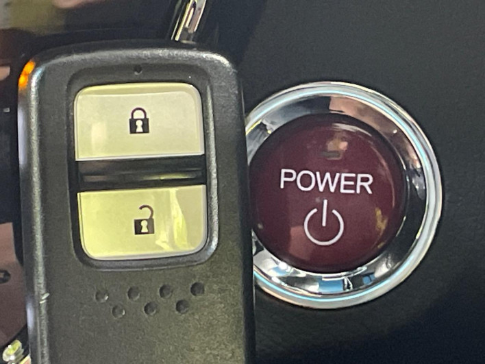 2017 Honda VEZEL DAA-RU3 (UW-69f2a5375310f)[22]