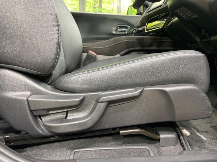 2017 Honda VEZEL DAA-RU3 (UW-69f2a5375310f)[10]