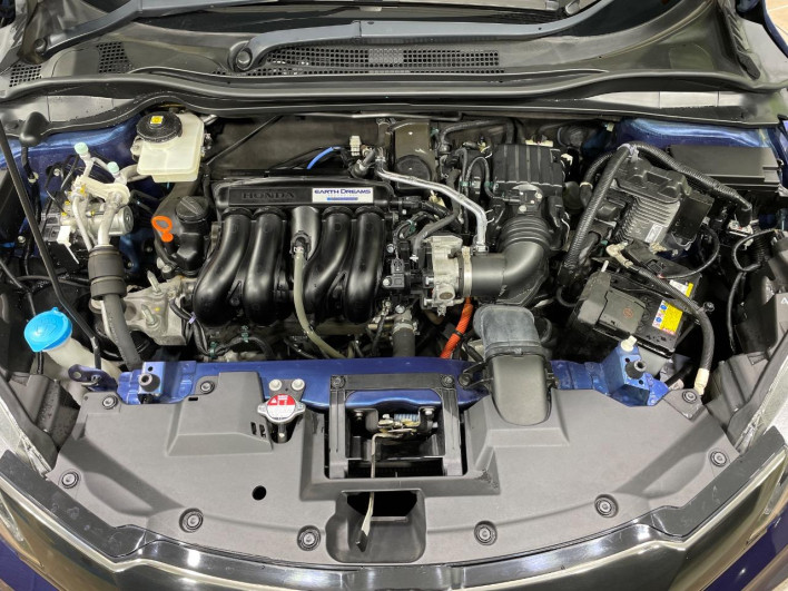 2017 Honda VEZEL DAA-RU3 (UW-69f2a5375310f)[4]