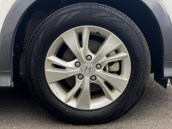 2017 Honda VEZEL DAA-RU3 (UW-69f2a5393126d)[9]