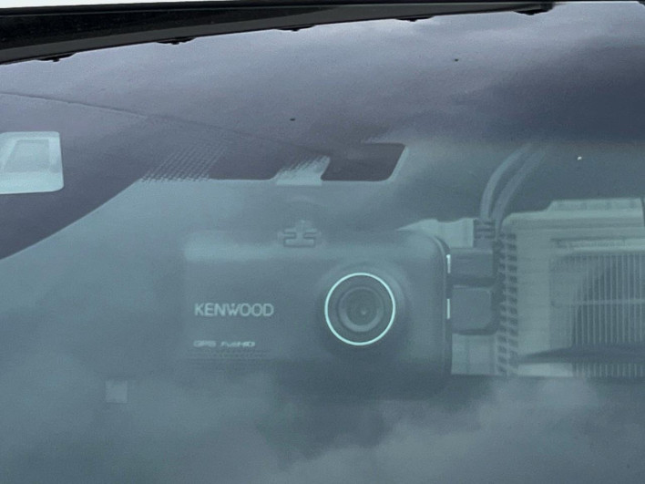 2017 Honda VEZEL DAA-RU3 (UW-69f2a5393126d)[11]