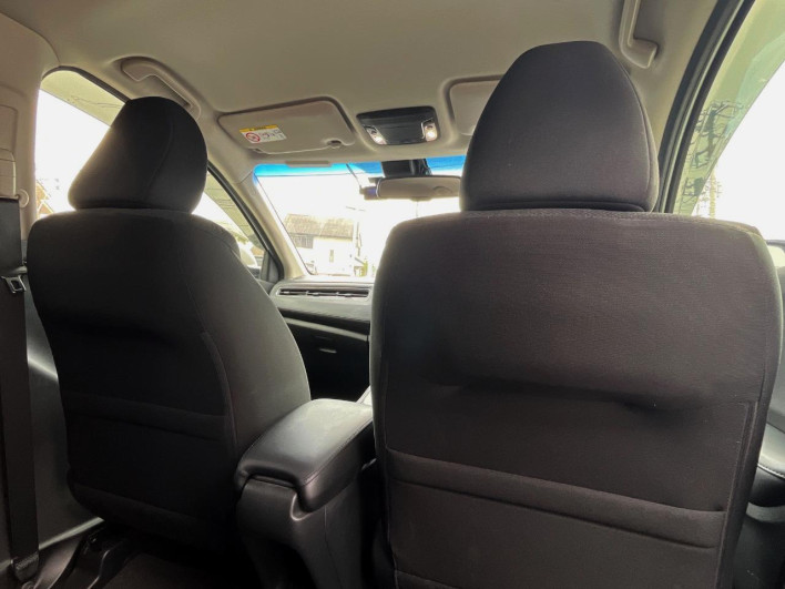 2017 Honda VEZEL DAA-RU3 (UW-69f2a5393126d)[15]