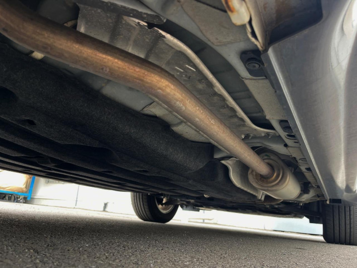 2017 Honda VEZEL DAA-RU3 (UW-69f2a5393126d)[29]