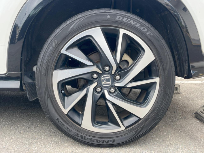 2017 Honda VEZEL DAA-RU3 (UW-69f2a53965dab)[14]