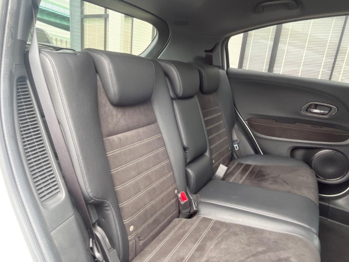 2017 Honda VEZEL DAA-RU3 (UW-69f2a53965dab)[25]