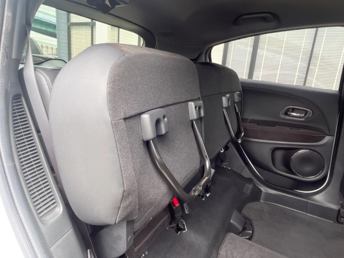 2017 Honda VEZEL DAA-RU3 (UW-69f2a53965dab)[26]