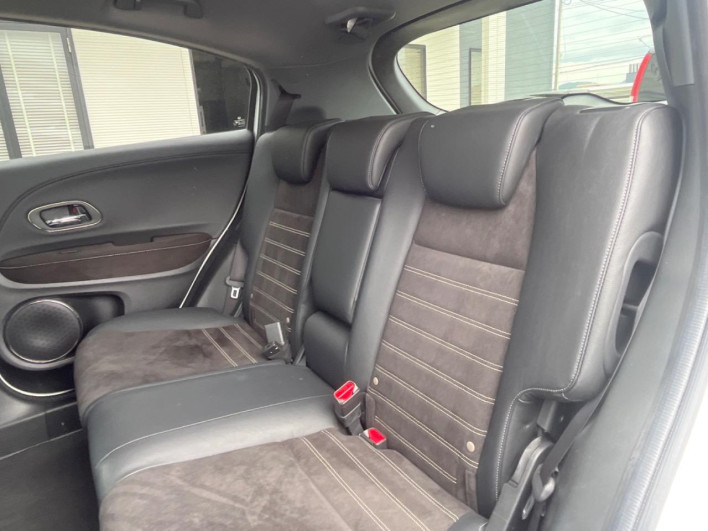 2017 Honda VEZEL DAA-RU3 (UW-69f2a53965dab)[29]