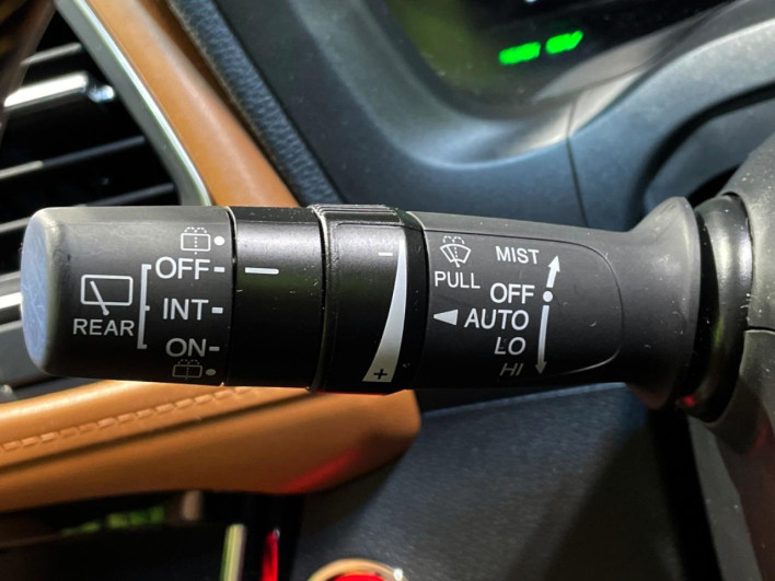 2019 Honda VEZEL DAA-RU3 (UW-69f2a539ce833)[28]