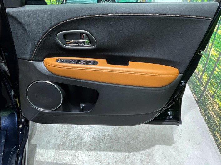 2019 Honda VEZEL DAA-RU3 (UW-69f2a539ce833)[18]