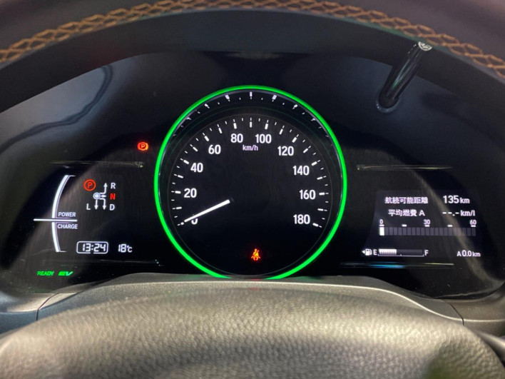 2019 Honda VEZEL DAA-RU3 (UW-69f2a539ce833)[26]