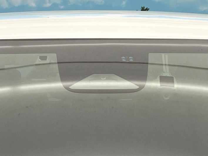 2021 Honda VEZEL 6AA-RV5 (UW-69f2a53b7b358)[14]