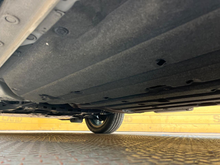 2021 Honda VEZEL 6AA-RV5 (UW-69f2a53b7b358)[23]