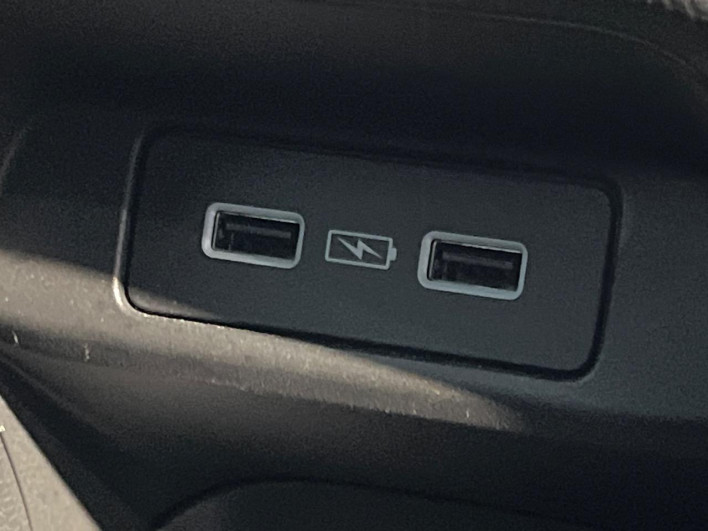 2021 Honda VEZEL 6AA-RV5 (UW-69f2a53b815ce)[18]