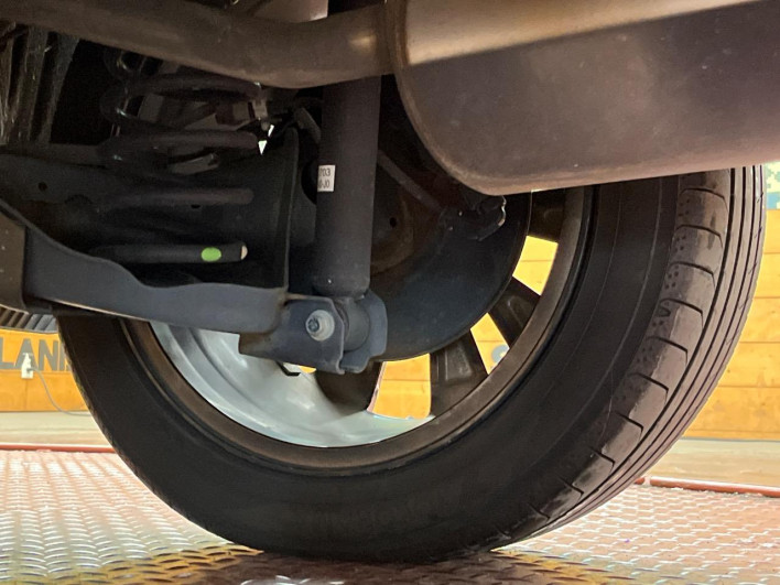 2021 Honda VEZEL 6AA-RV5 (UW-69f2a53b815ce)[24]