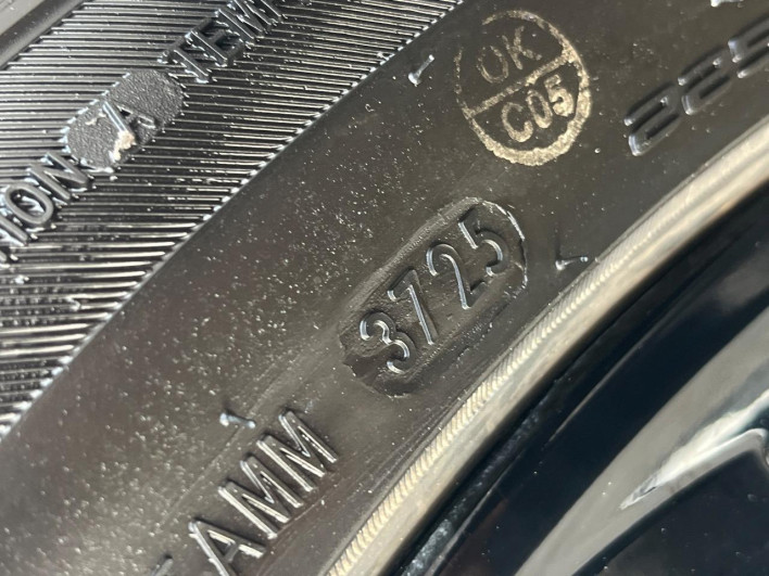 2021 Honda VEZEL 6AA-RV5 (UW-69f2a53bd6d33)[6]