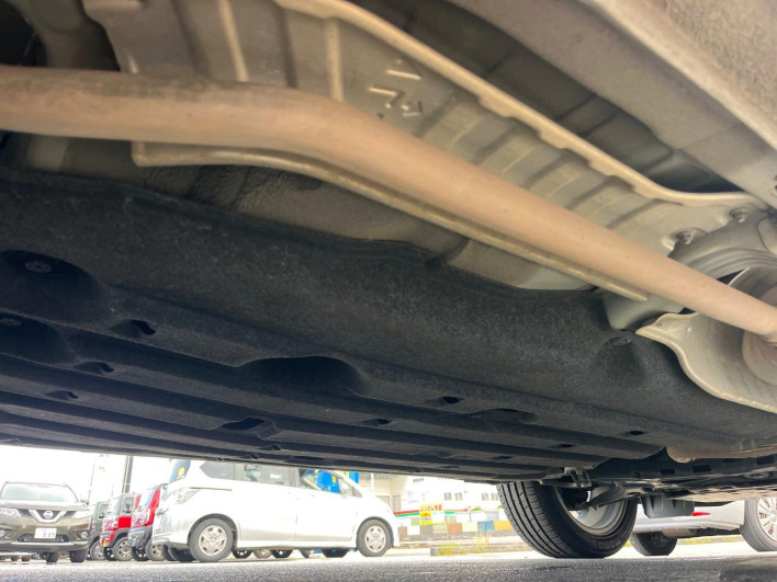 2021 Honda VEZEL 6AA-RV5 (UW-69f2a53bd6d33)[24]