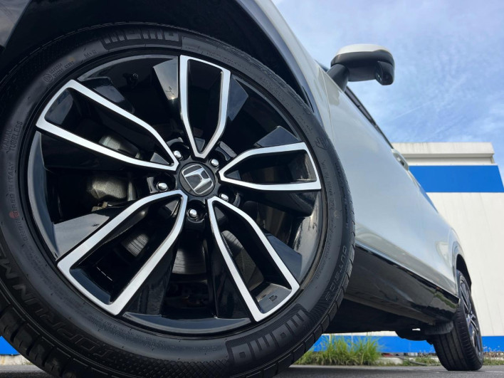 2021 Honda VEZEL 6AA-RV5 (UW-69f2a53bd6d33)[4]