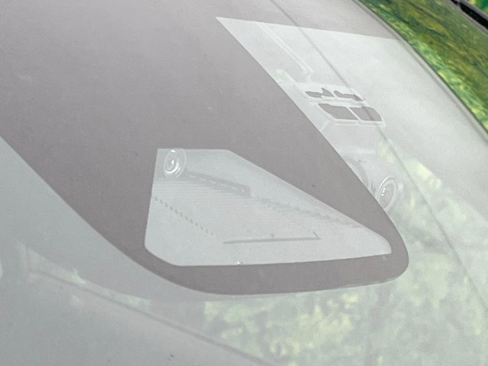 2022 Honda VEZEL 6AA-RV5 (UW-69f2a53d45ebb)[8]