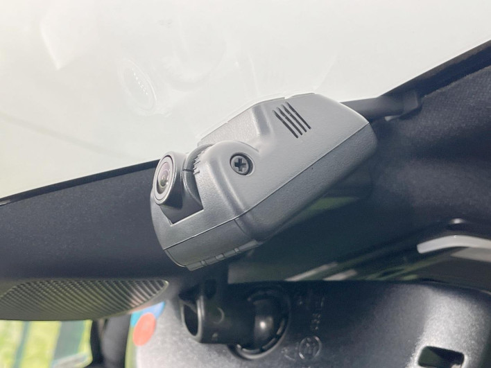 2022 Honda VEZEL 6AA-RV5 (UW-69f2a53d45ebb)[7]