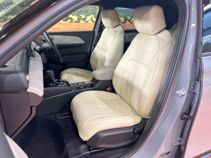 2024 Honda VEZEL 6AA-RV5 (UW-69f2a53e1cf42)[24]