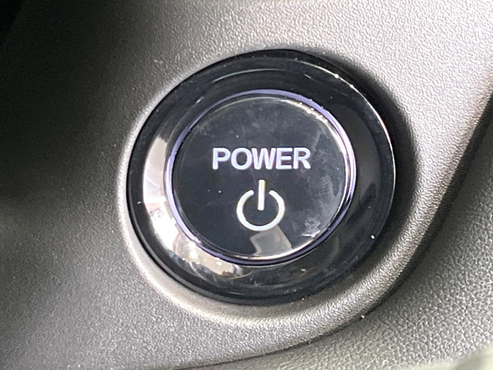 2023 Honda VEZEL 6AA-RV6 (UW-69f2a53e6d74e)[18]