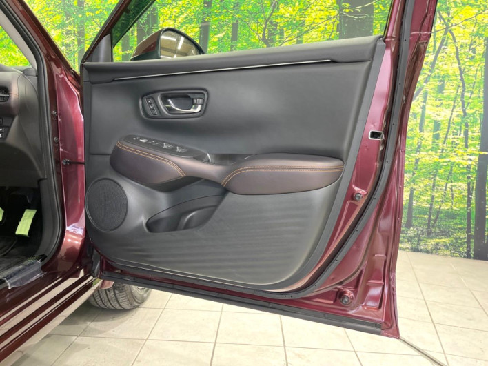 2024 Honda ZR-V 6AA-RZ4 (UW-69f2a54096d5a)[5]