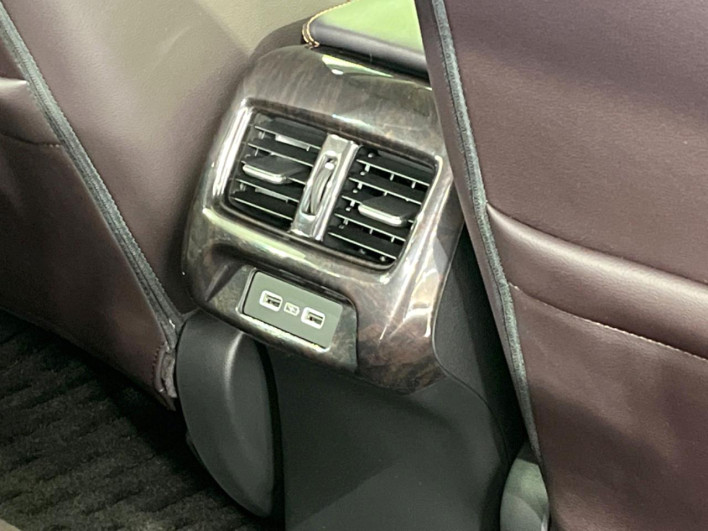 2024 Honda ZR-V 6AA-RZ4 (UW-69f2a54096d5a)[21]