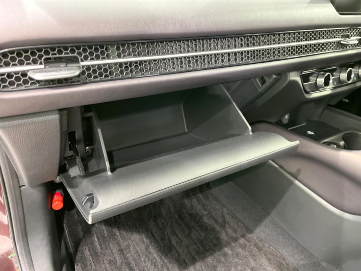 2024 Honda ZR-V 6AA-RZ4 (UW-69f2a54096d5a)[9]