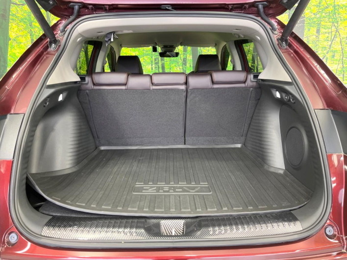 2024 Honda ZR-V 6AA-RZ4 (UW-69f2a54096d5a)[17]