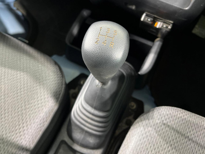 2019 Daihatsu Hiace Truck EBD-S500P (UW-69f2a54113341)[15]