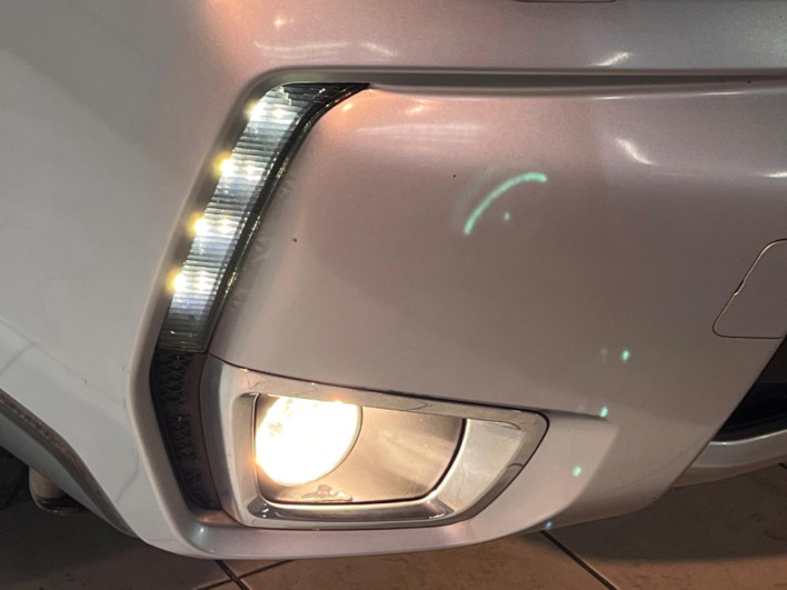 2015 Subaru Forester DBA-SJ5 (UW-69f2a5455be57)[24]