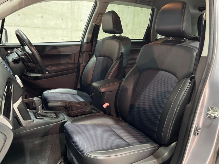 2015 Subaru Forester DBA-SJ5 (UW-69f2a5455be57)[29]