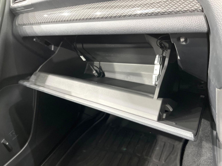 2015 Subaru Forester DBA-SJG (UW-69f2a546487bd)[18]