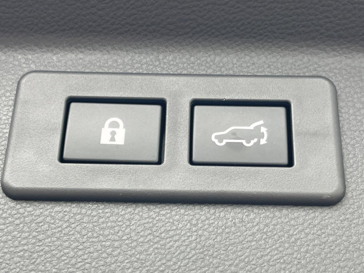 2023 Subaru Forester 4BA-SK5 (UW-69f2a54726029)[22]