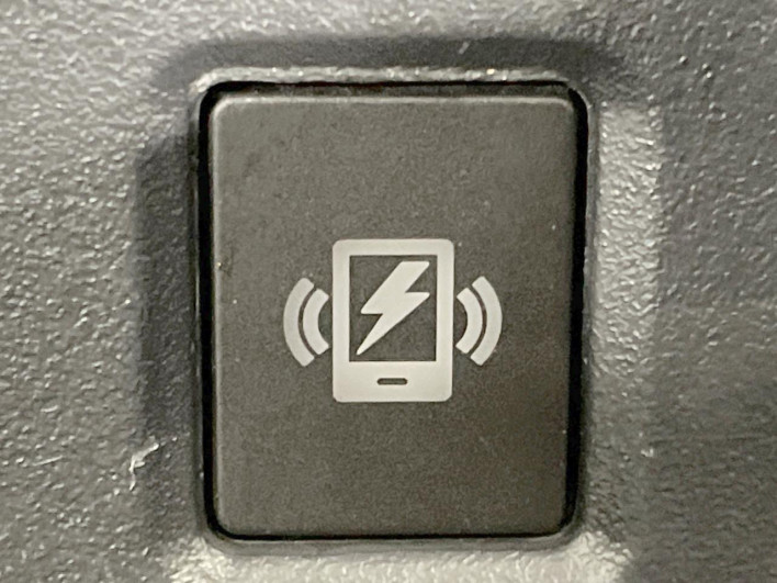 2023 Nissan Note 6AA-SNE13 (UW-69f2a54a0c4d7)[26]