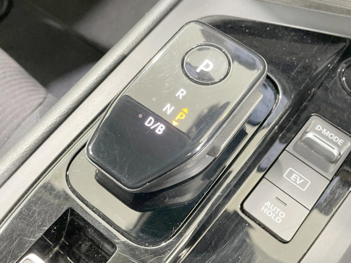 2023 Nissan Note 6AA-SNE13 (UW-69f2a54a0c4d7)[20]