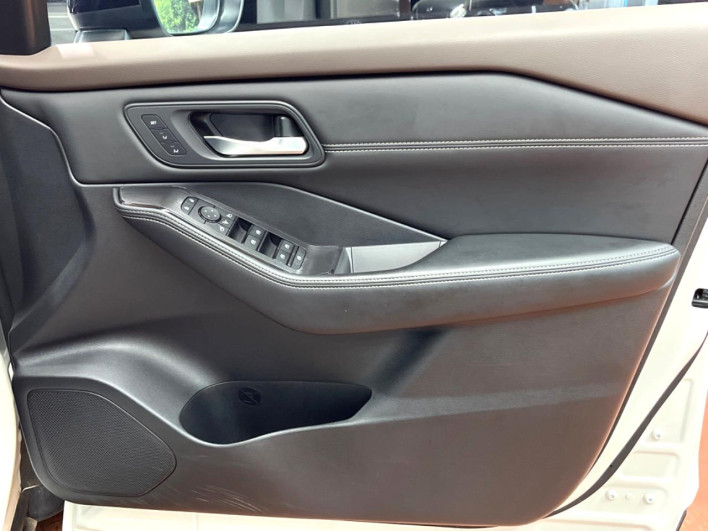 2022 Nissan X-Trail 6AA-SNT33 (UW-69f2a54a15dc7)[21]