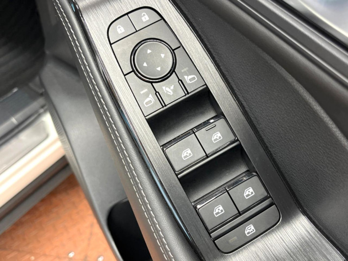 2022 Nissan X-Trail 6AA-SNT33 (UW-69f2a54a15dc7)[23]